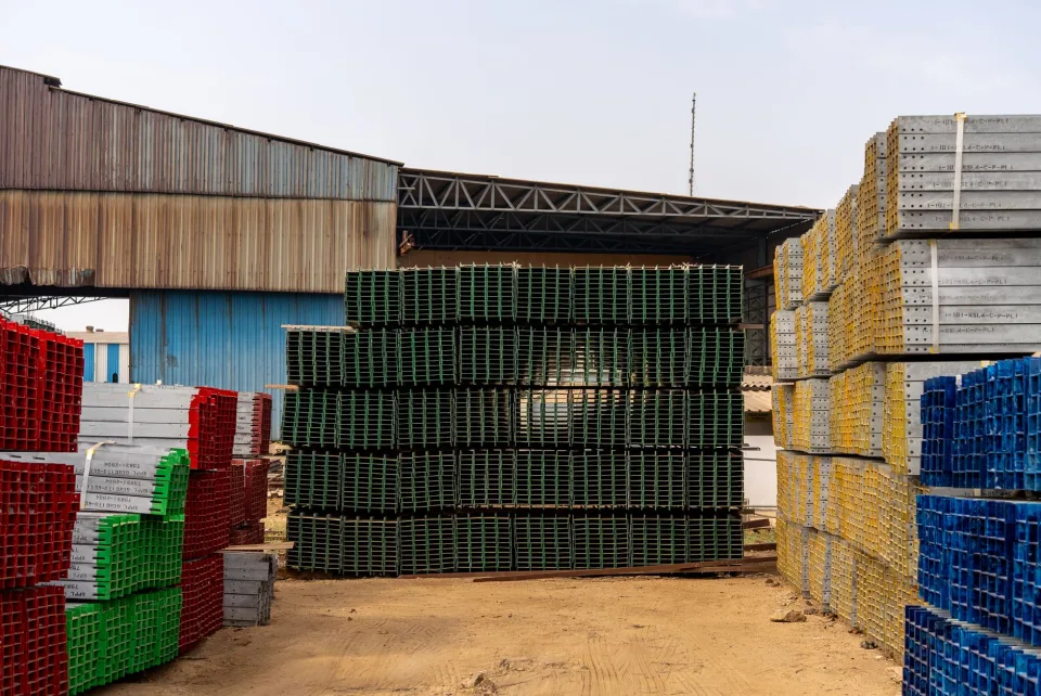 Khu gia công cắt uốn